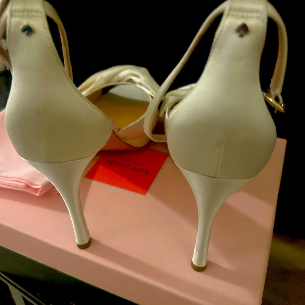 Beautiful, never worn bridal shoes.  Firm on price.